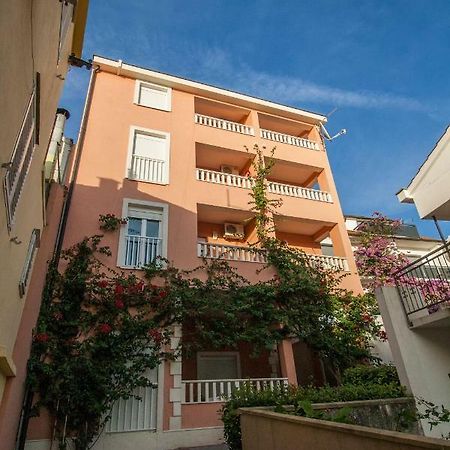Apartments Knezovic Gradac (Split-Dalmatia) Exterior foto