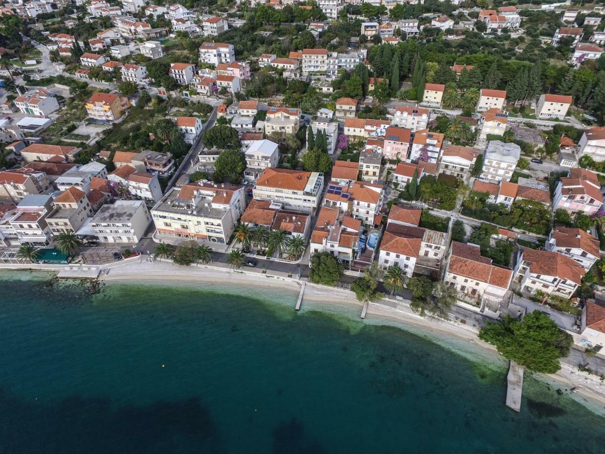 Apartments Knezovic Gradac (Split-Dalmatia) Exterior foto