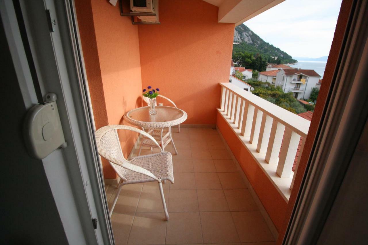 Apartments Knezovic Gradac (Split-Dalmatia) Exterior foto